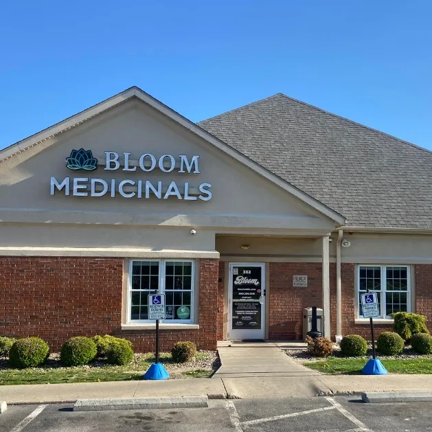 Bloom Painesville dispensary storefront, a brick building with Bloom Medicinals signage in Painesville, Ohio