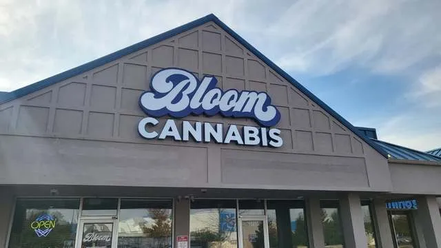 Bloom Cannabis West Columbus dispensary storefront on Georgesville Road